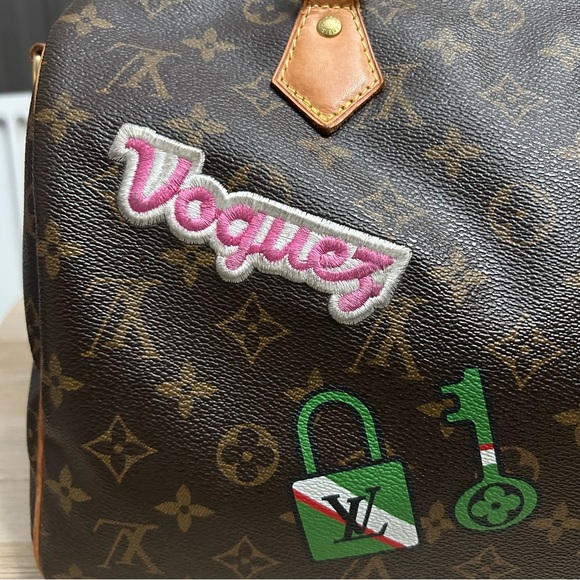 Authentic Louis Vuitton Speedy Bandouliere 30 Patches Limited Edition Bag M43989 - Picture 12 of 16